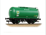 37-590 - BR 45T TTF Tank Wagon 'BP Lubricants' Green