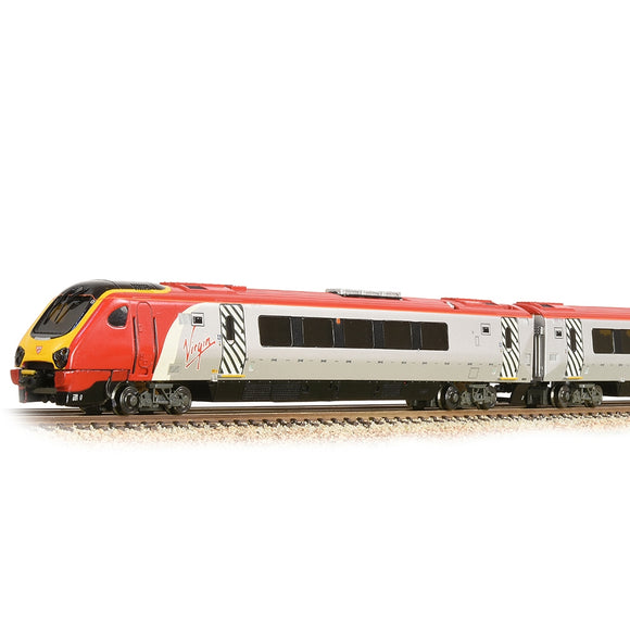 371-680 Class 220 4-car DEMU 220018