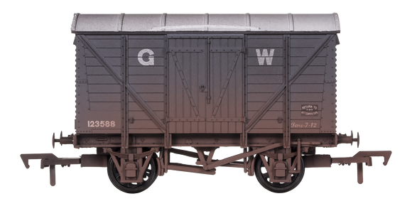 4F-012-042 Ventilated Van GWR 123588 Weathered