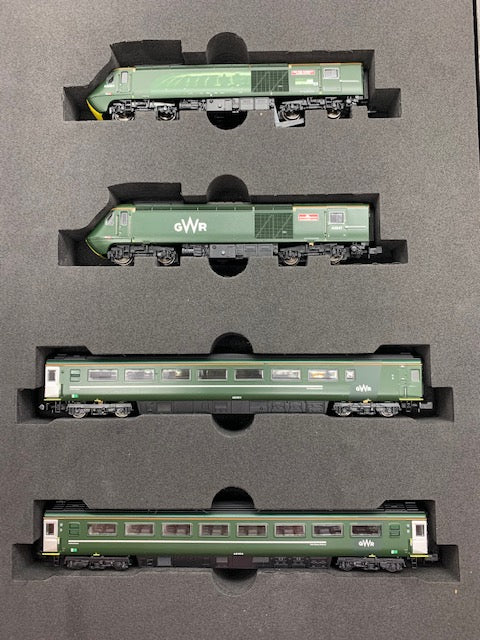 鉄道模型 GAUGEMASTER CLASS43 HST GWR Castl Set Gaugemaster GM2210301: Train set Class 43 HST 43041/093 GWR