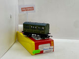 Pre-Owned - Hornby - R4135 - Olive Four Wheel Coach - OO SCale - # ST 0503187