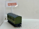 Pre-Owned - Hornby - R4135 - Olive Four Wheel Coach - OO SCale - # ST 0503187