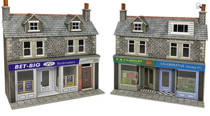 METCALFE - PO307 00/HO SCALE LOW RELIEF SHOP FRONTS – STONE