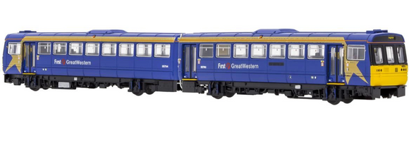 Dapol 2D-142-009 Class 142 070 First Great Western Blue/Gold