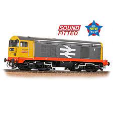 Bachmann 35-357SF Class 20/0 20227 BR Railfreight (Red Stripe) SOUND FITTED