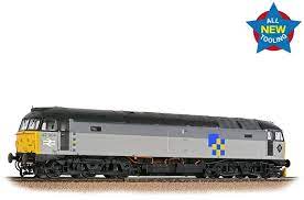 35-418 Class 47/0 47004 BR Railfreight Construction