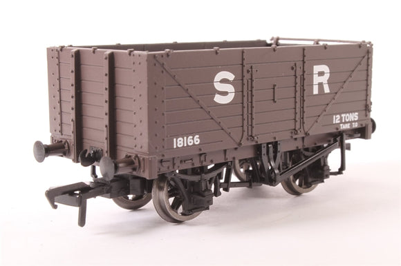 37-090 SR brown 7 Plank Wagon with end door 18166