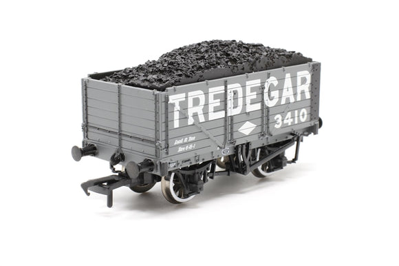 37-091 7 plank end door wagon with load in Tredegar livery with load